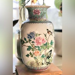 Chinese Jingdezhen Porcelain Vase Famille Rose Calligraphy Poem Chinoiserie